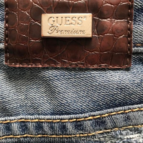 Premium Guess Flare Leg Jeans - Picture 12 of 15